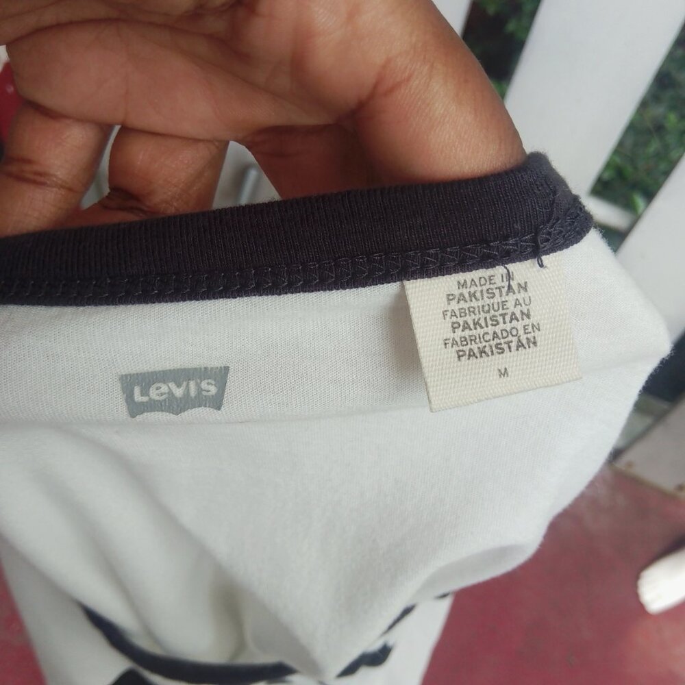 Levis's Ringer Tee - Picture 5 of 5